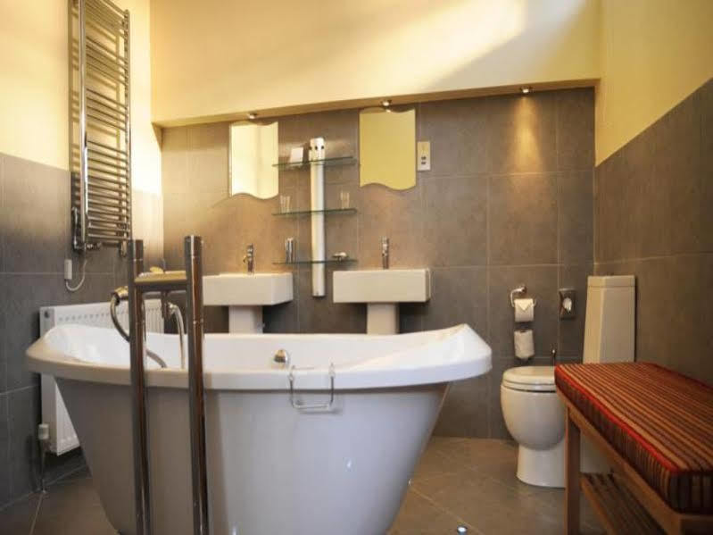 The Kings Hotel Chipping Campden Extérieur photo